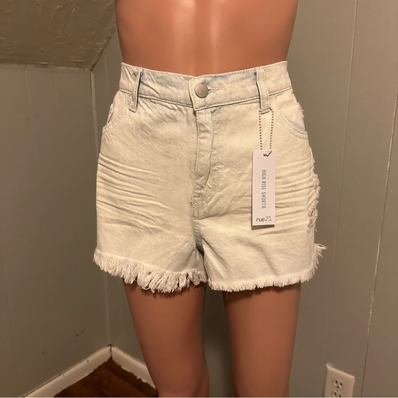 Rue21 High Rise Shortie - Picture 1 of 10